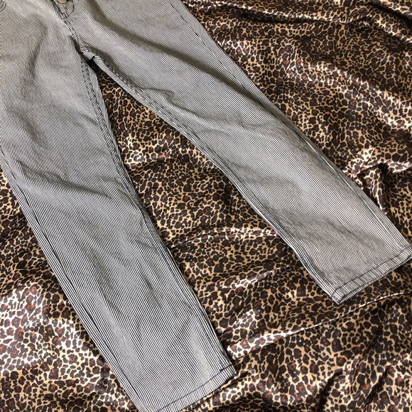 Joie Aerindis Cadet Stripe Print Jeans - Picture 14 of 14